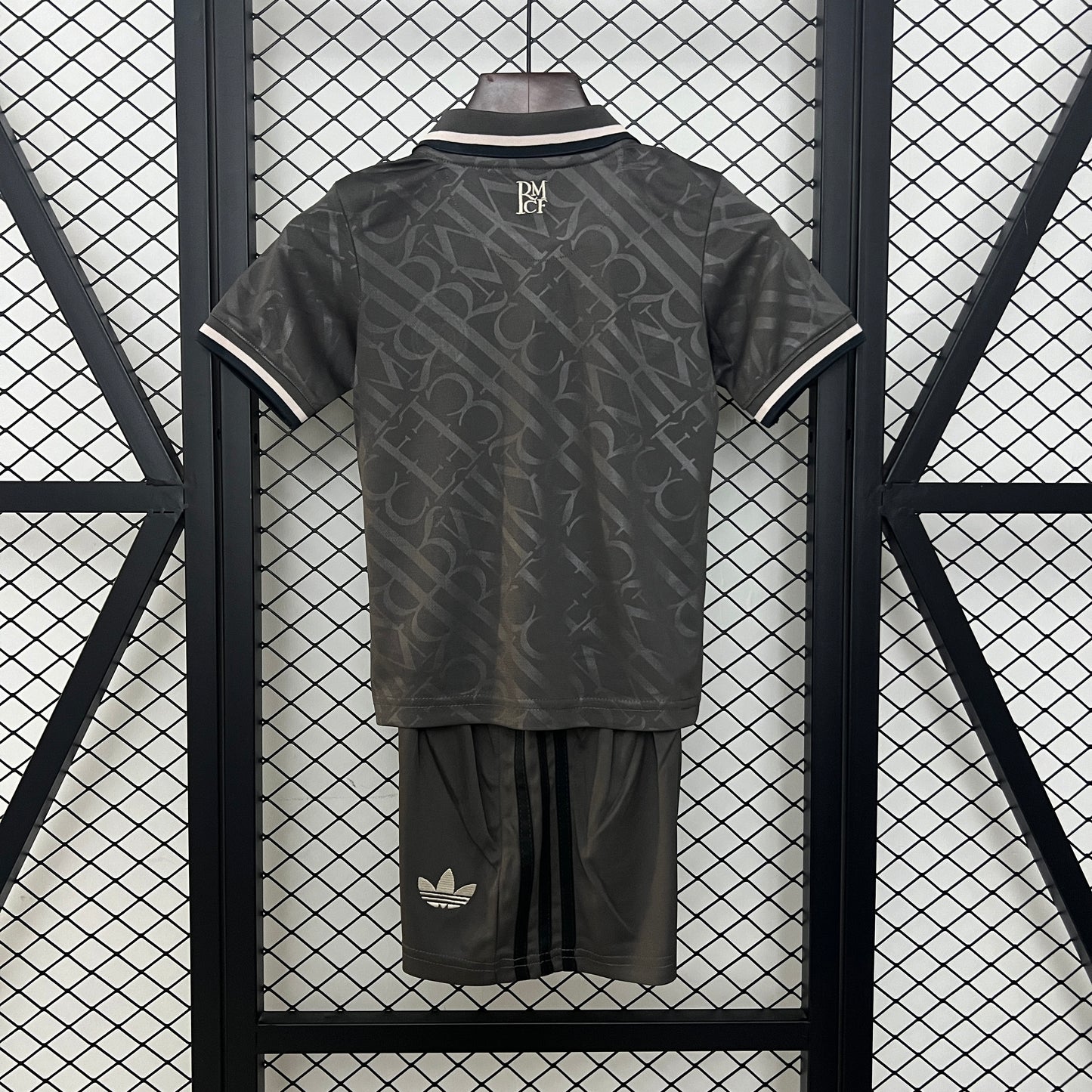 Real Madrid Terceiro 24/25