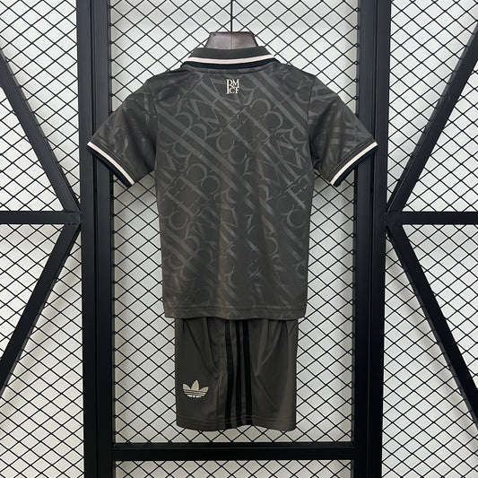 Real Madrid Terceiro 24/25