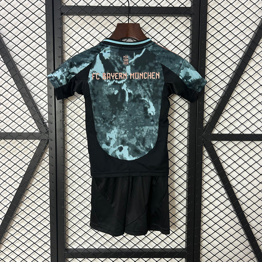 Bayern Munique Alternativa 24/25