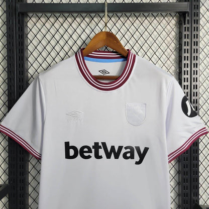 West Ham Alternativa 23/24