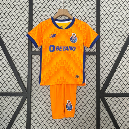 FC Porto Alterntaiva 24/25